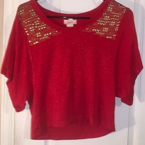 Red shirt sleeve top